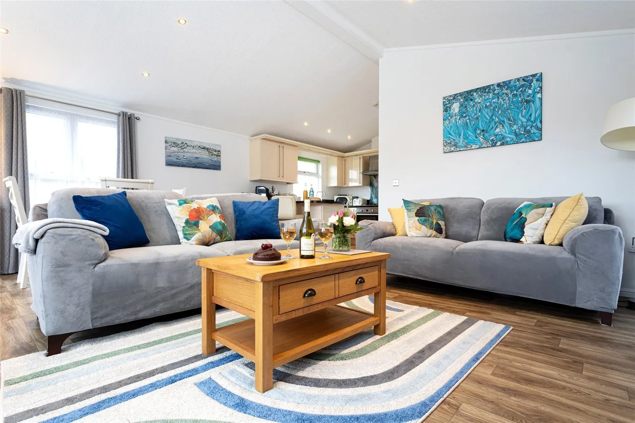 Borwick Lane, Dock Acres, LA6, photo 2