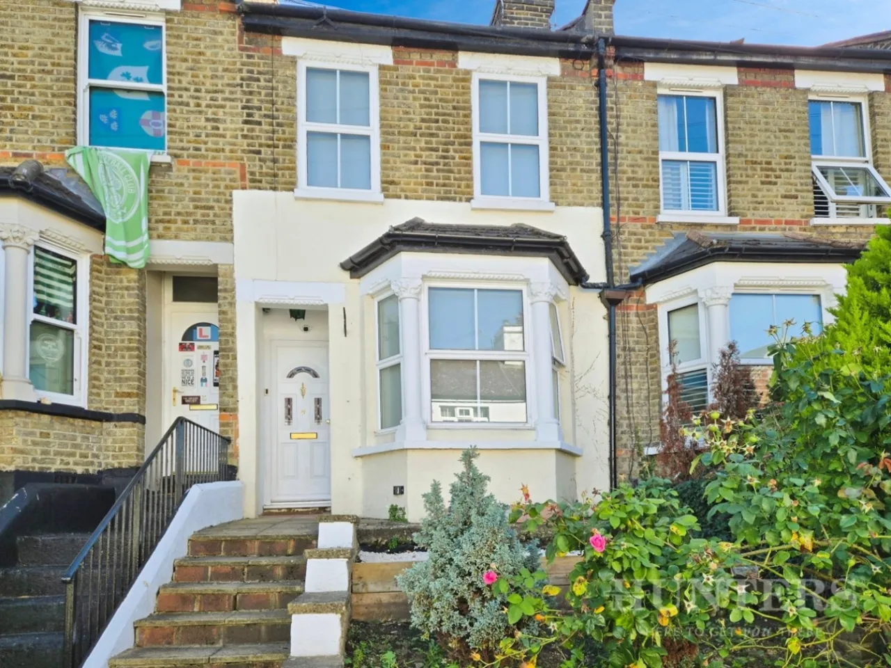 2 bed house for sale — Church Lane, Wallington