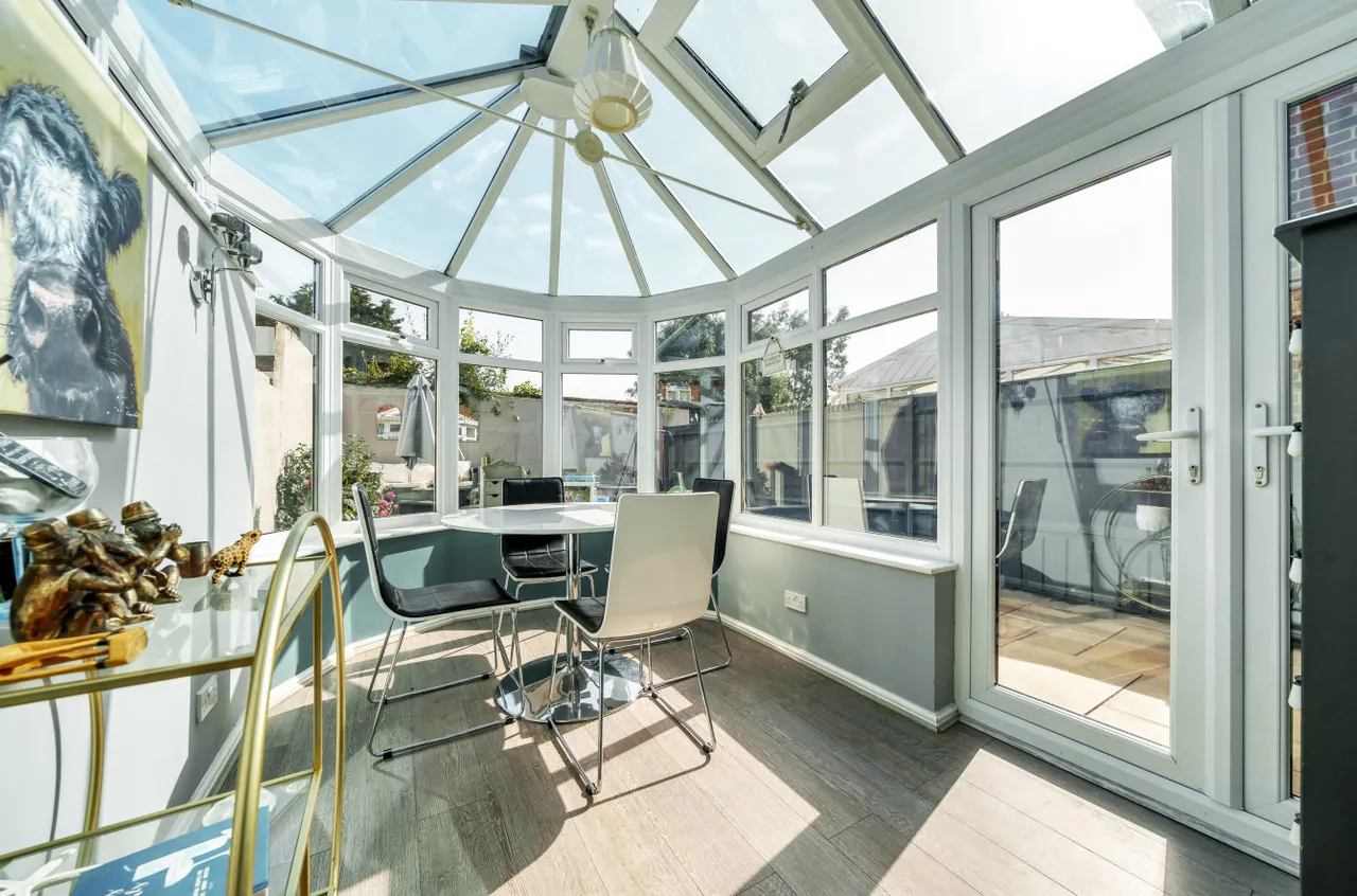 Whithedwood Avenue, Upper Shirley, SO15, photo 4