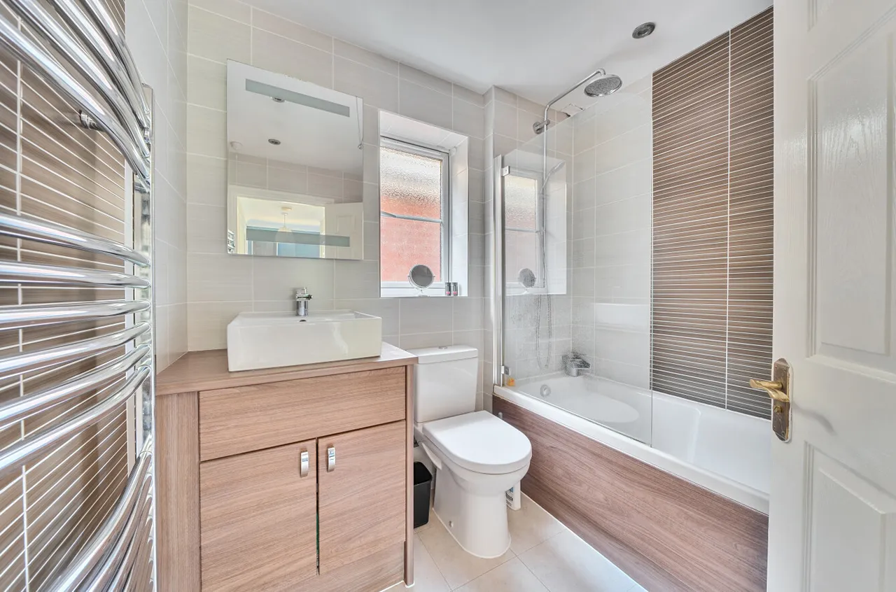 Whithedwood Avenue, Upper Shirley, SO15, photo 7