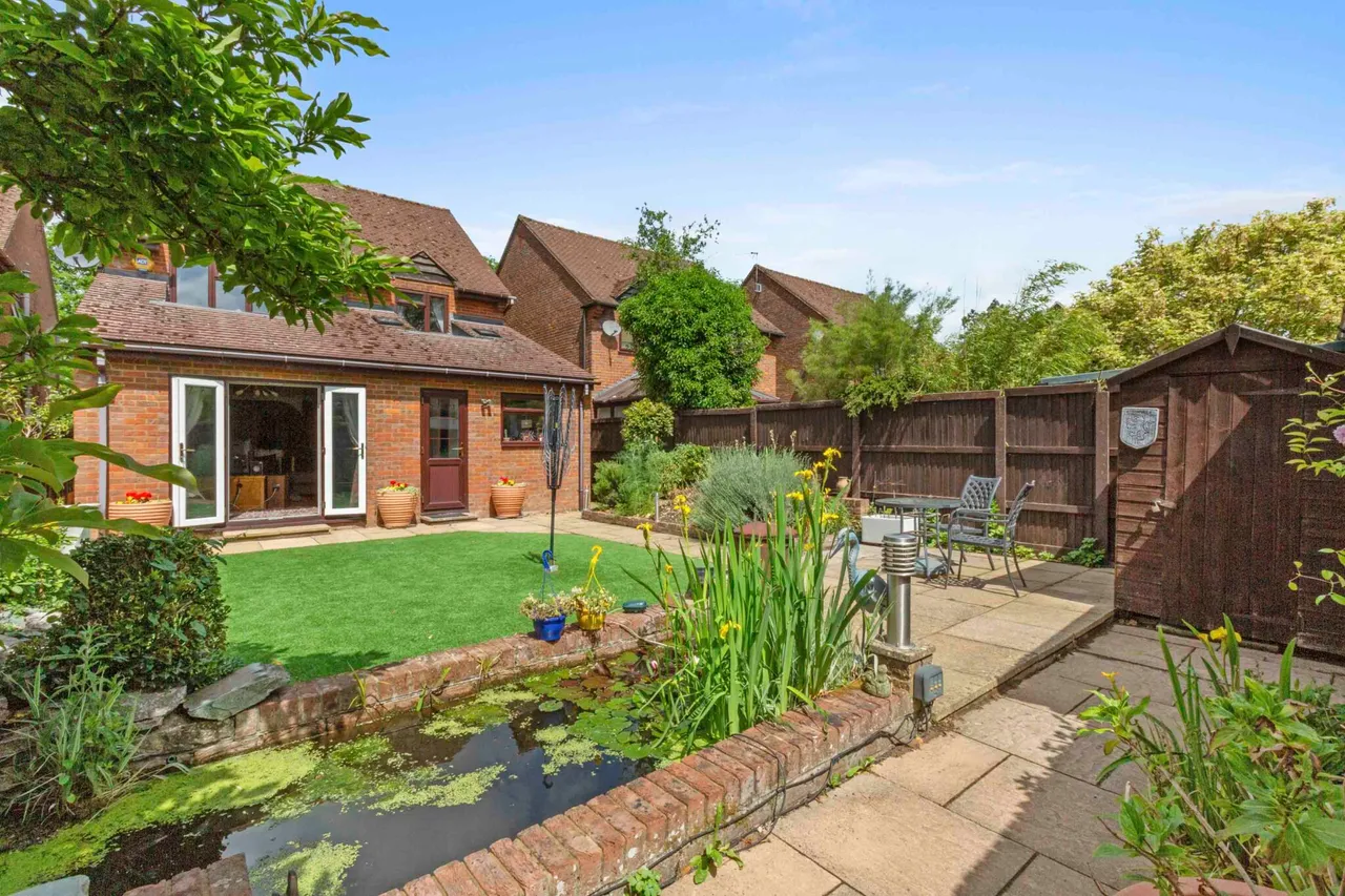 4 bed house for sale, Ridgeway Meads Chinnor Road, Princes Risborough, HP27