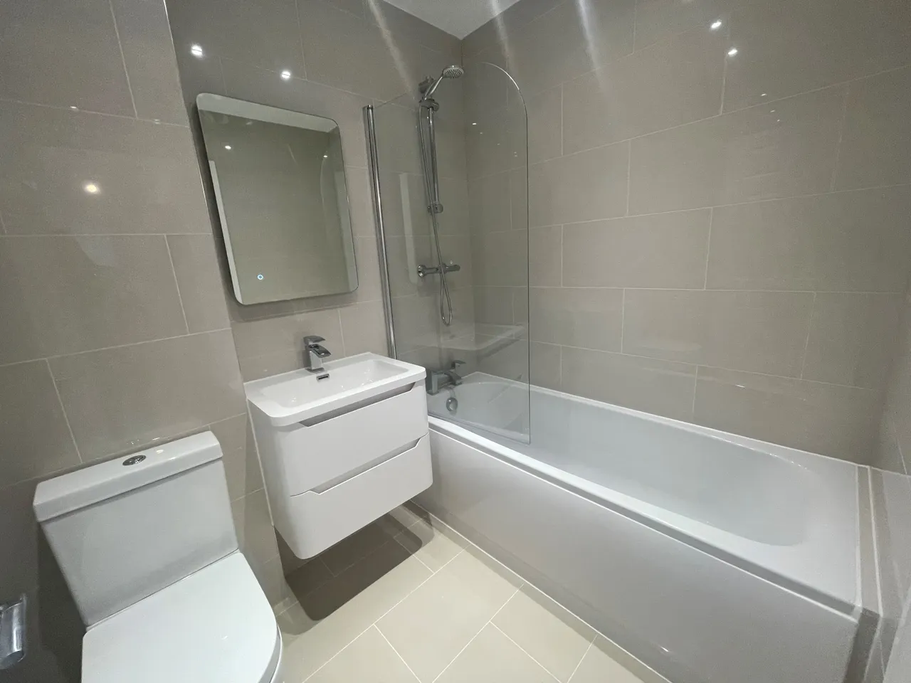 Lovell House, Kings Lynn, PE30, photo 2