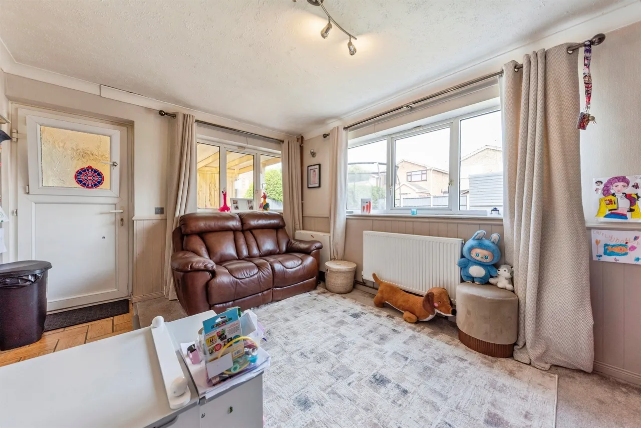 Adamstiles, Barrowby, NG32, photo 8