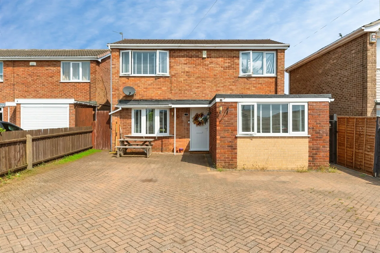 Adamstiles, Barrowby, NG32, photo 6