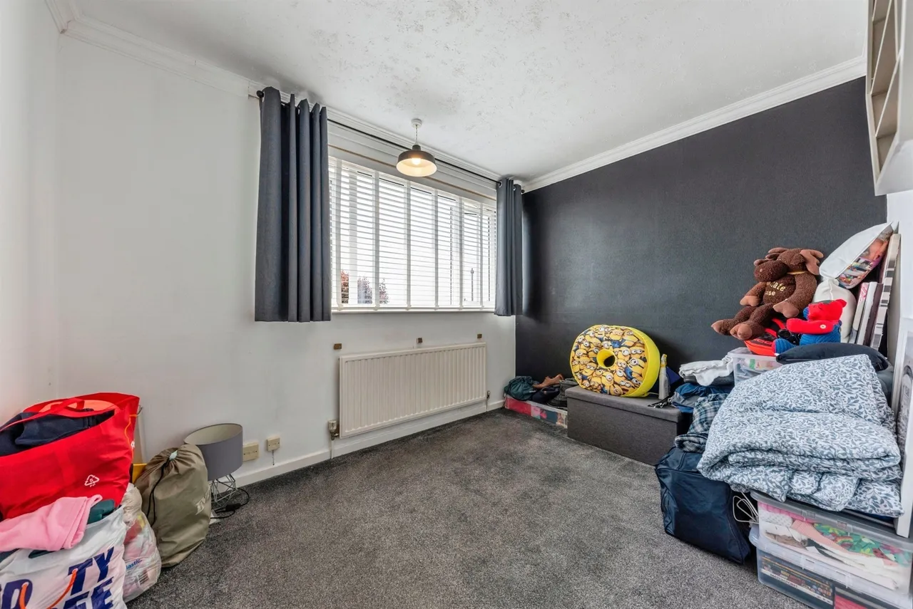 Adamstiles, Barrowby, NG32, photo 11