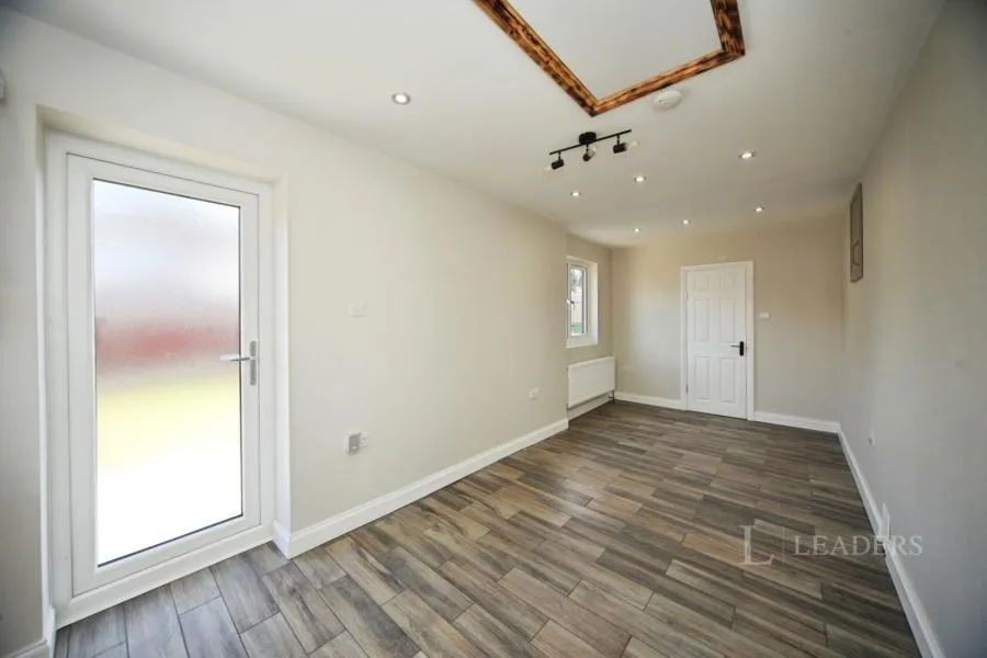 Cemetery Road, Houghton Regis, LU5, photo 5