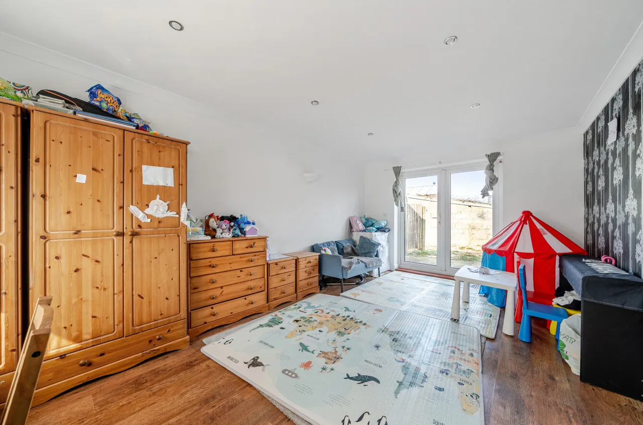 Langhorn Road, Swaythling, SO16, photo 2
