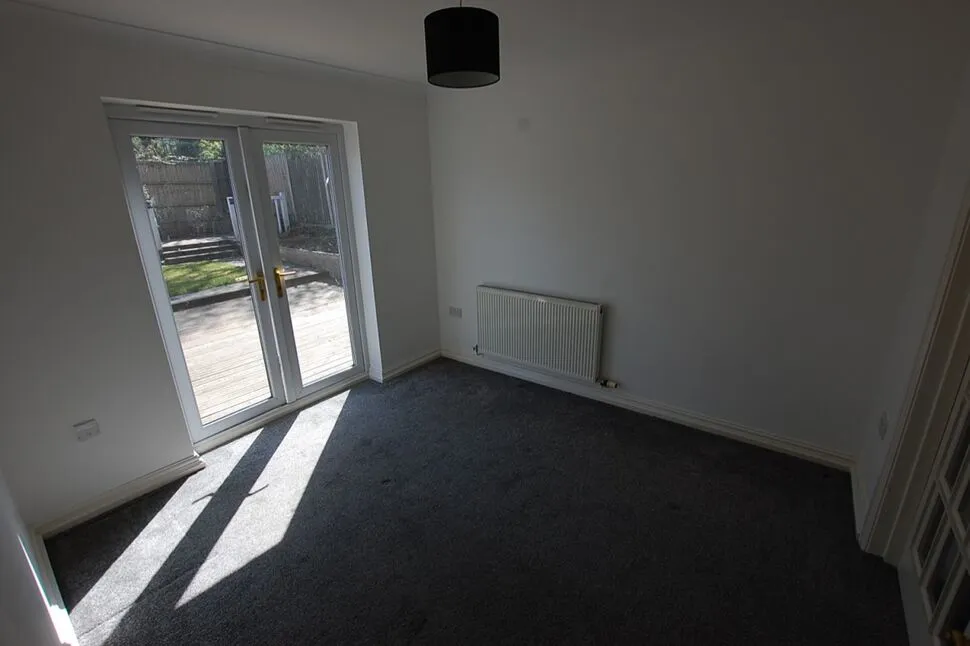 Havenside Close, Moorside, OL4, photo 4