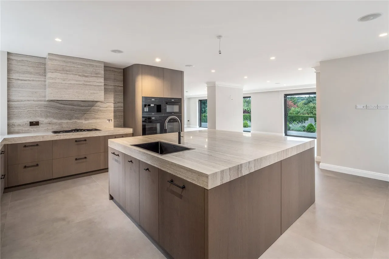 Oak Road, Mottram St Andrew, SK10, photo 10