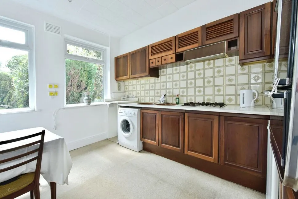 Roxton Road, Sheffield, South Yorkshire, S8, photo 6