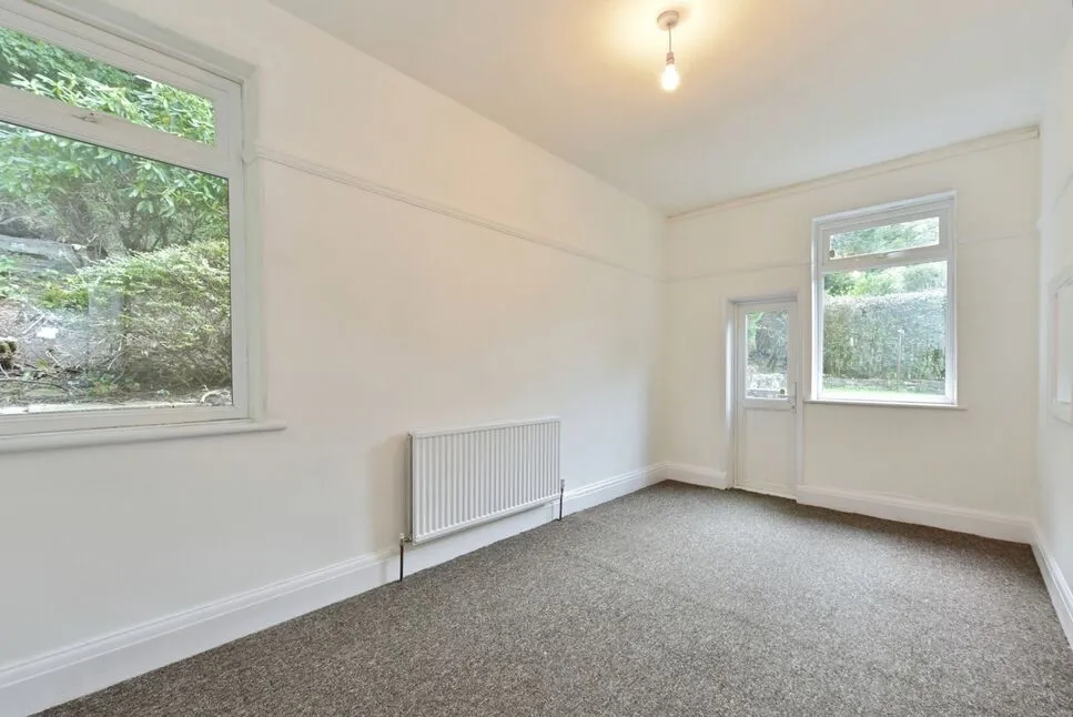 Roxton Road, Sheffield, South Yorkshire, S8, photo 12