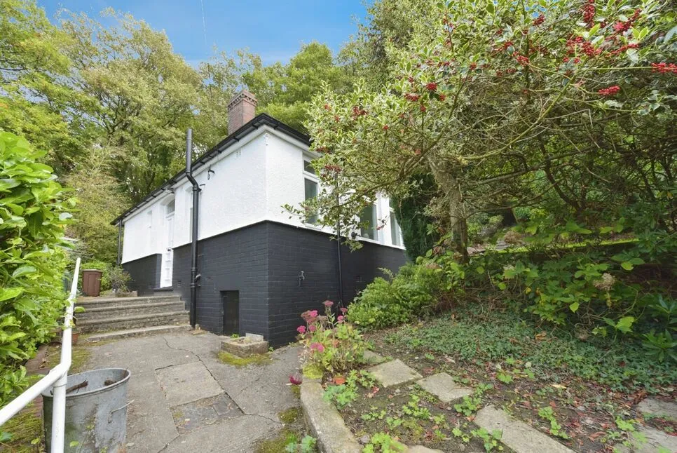 Roxton Road, Sheffield, South Yorkshire, S8, photo 2