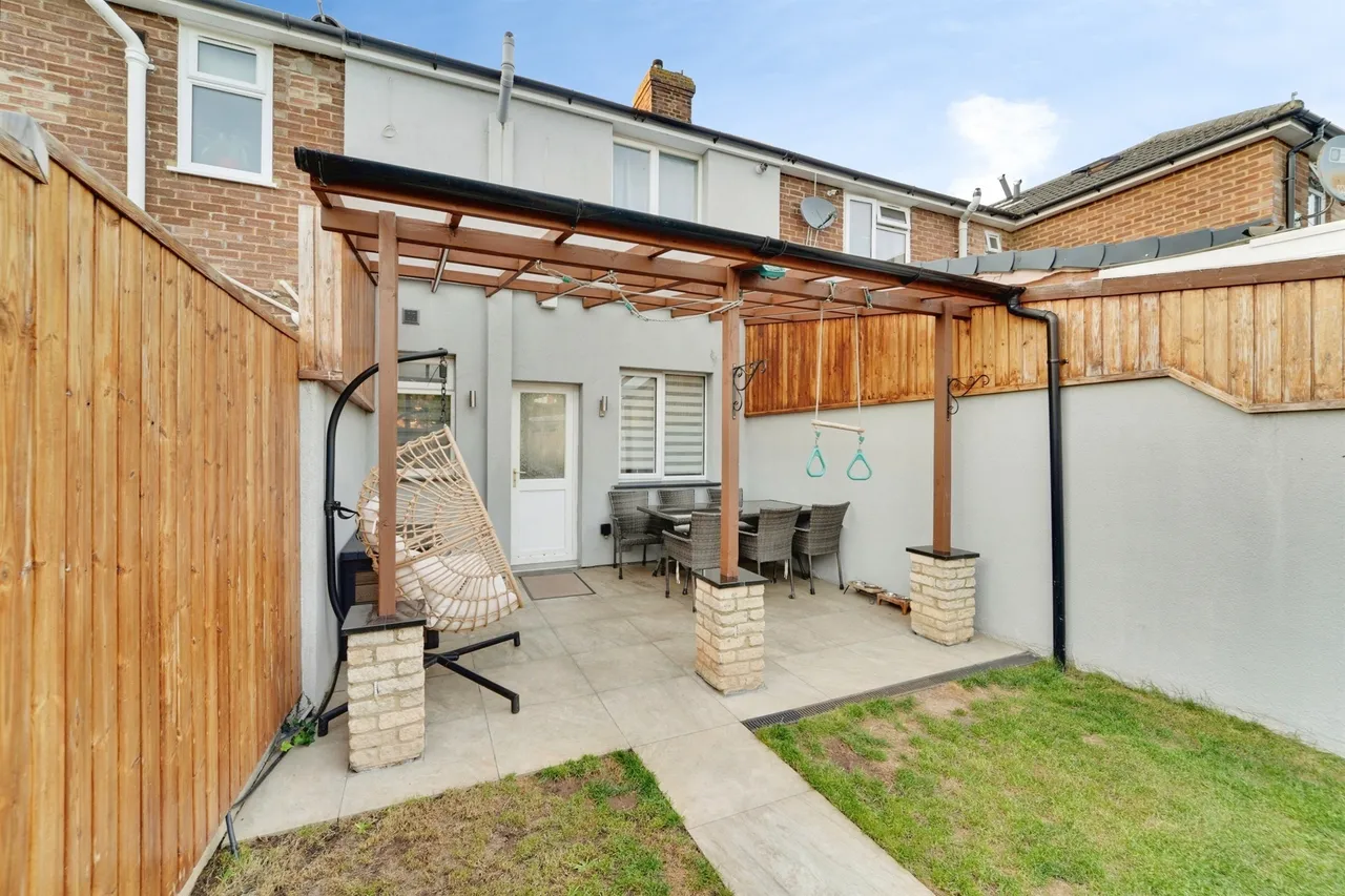 Acacia Road, Bedford, MK42, photo 17