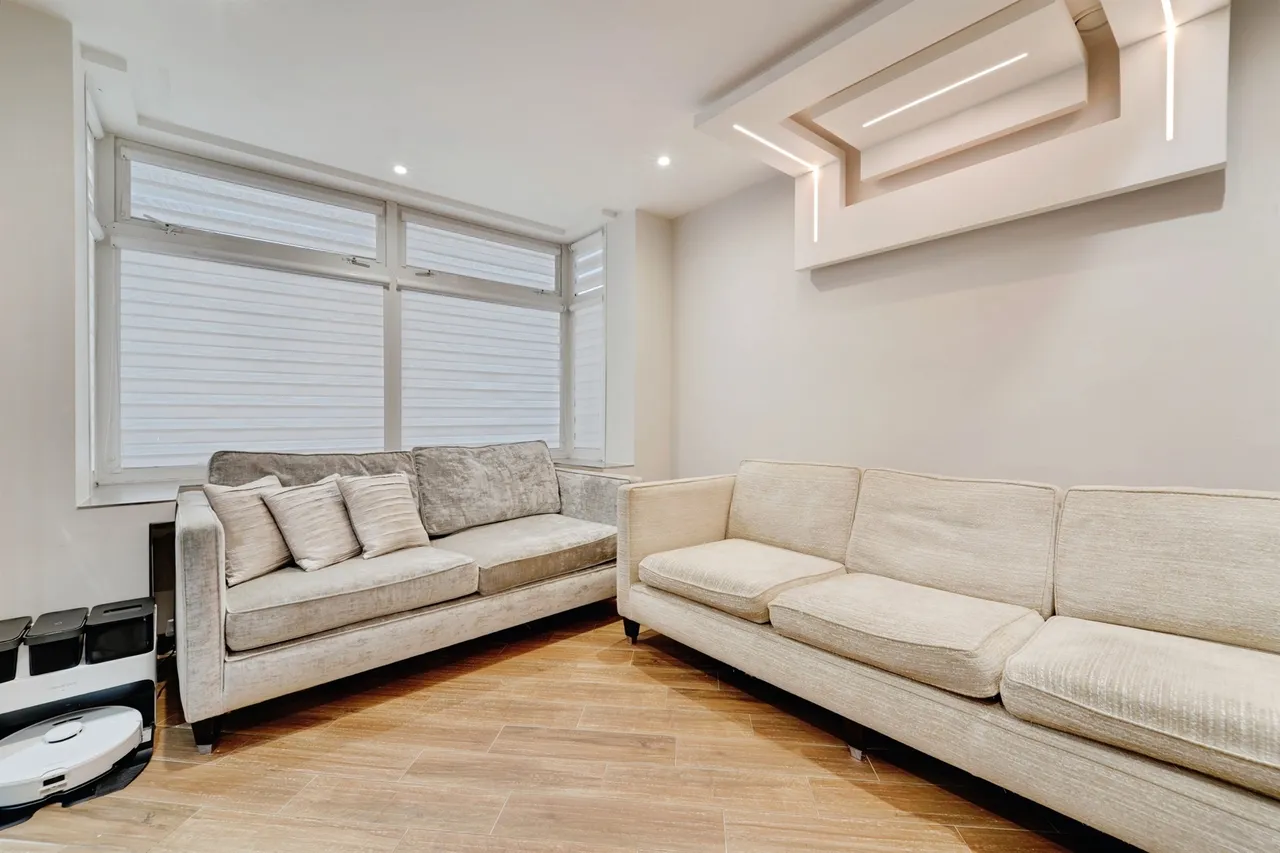 Acacia Road, Bedford, MK42, photo 7
