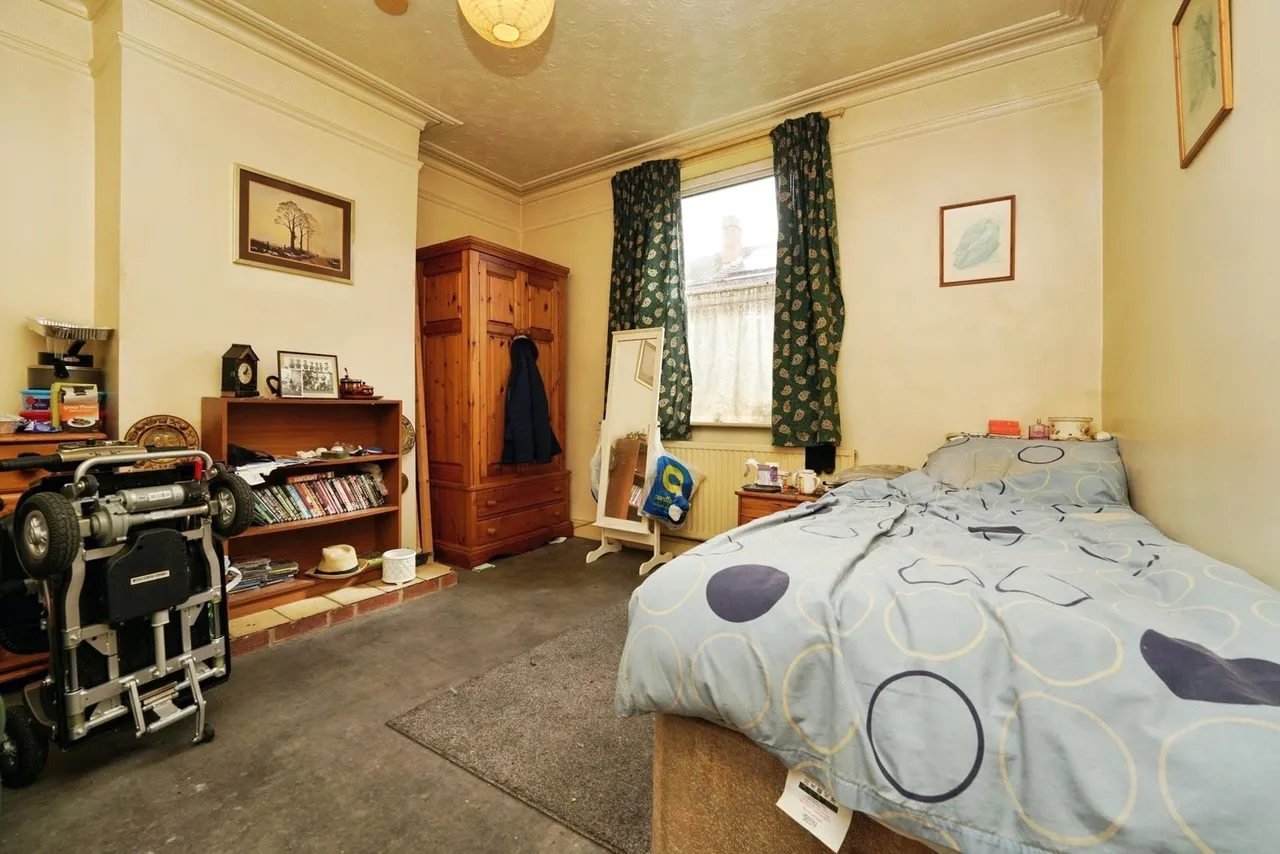 Stratton Road, Gloucester, Gloucestershire, GL1, photo 4