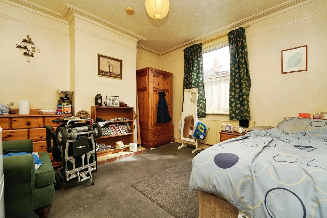 Stratton Road, Gloucester, Gloucestershire, GL1, photo 6