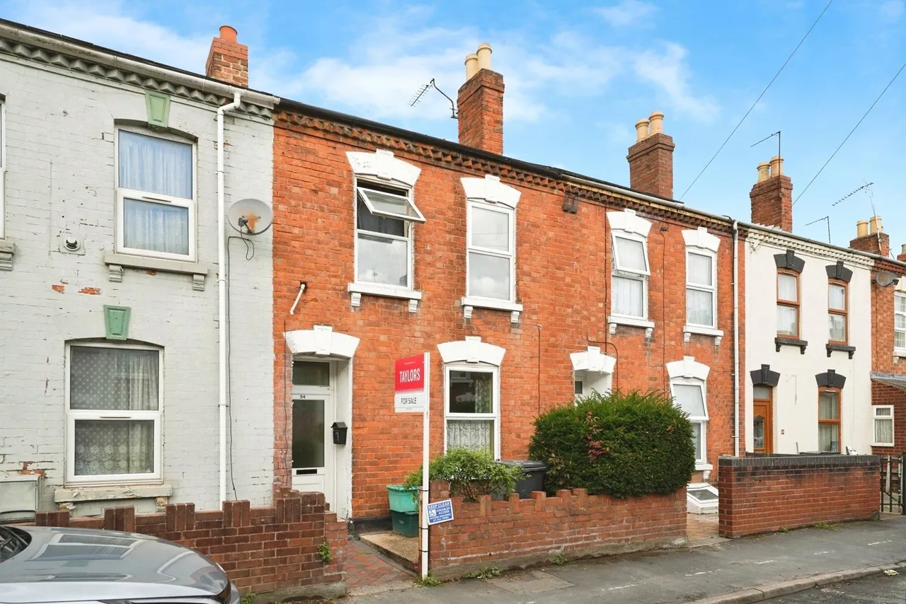 4 bed house for sale — Stratton Road, Gloucester, Gloucestershire, GL1
