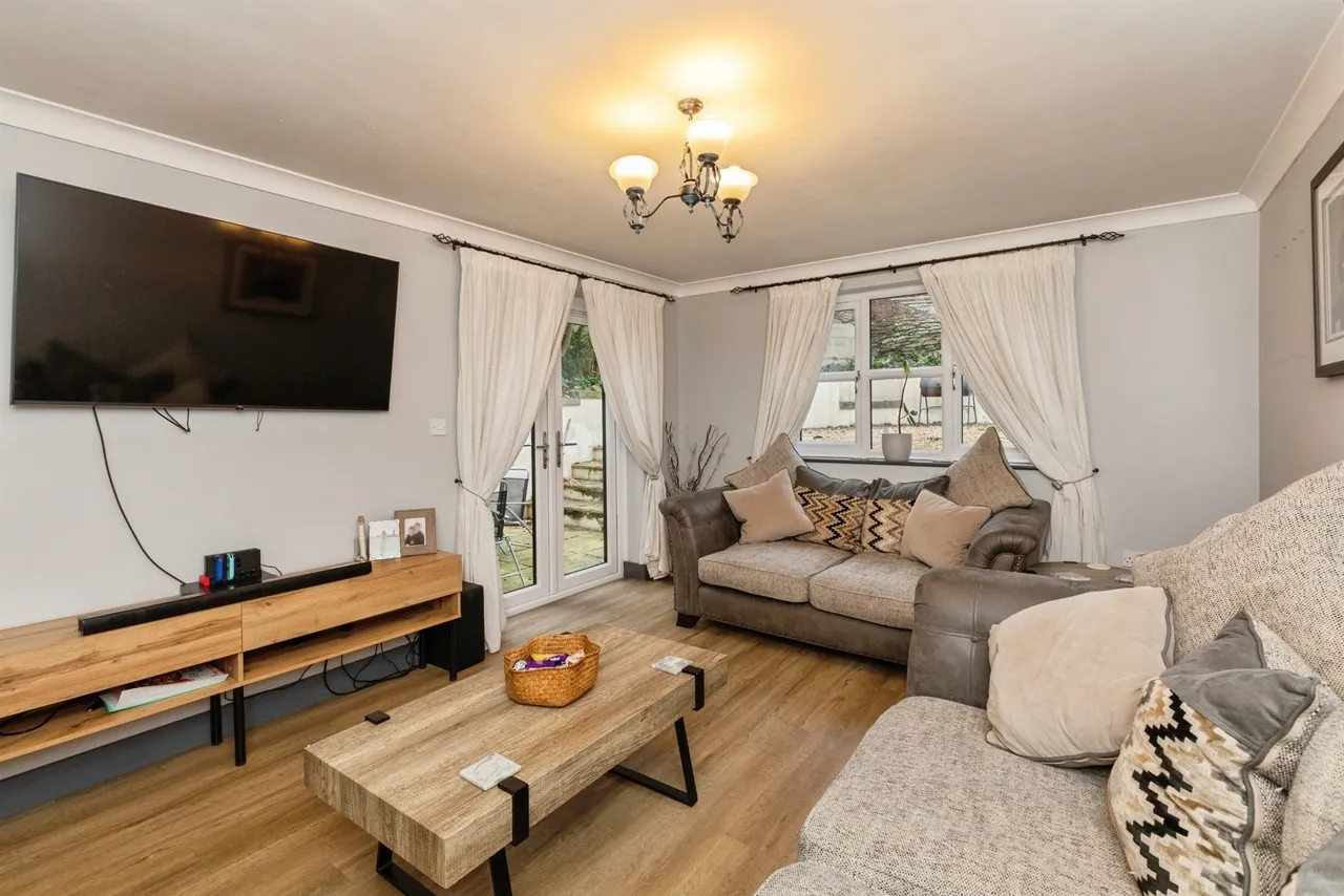 The Causeway, Coalpit Heath, BS36, photo 8