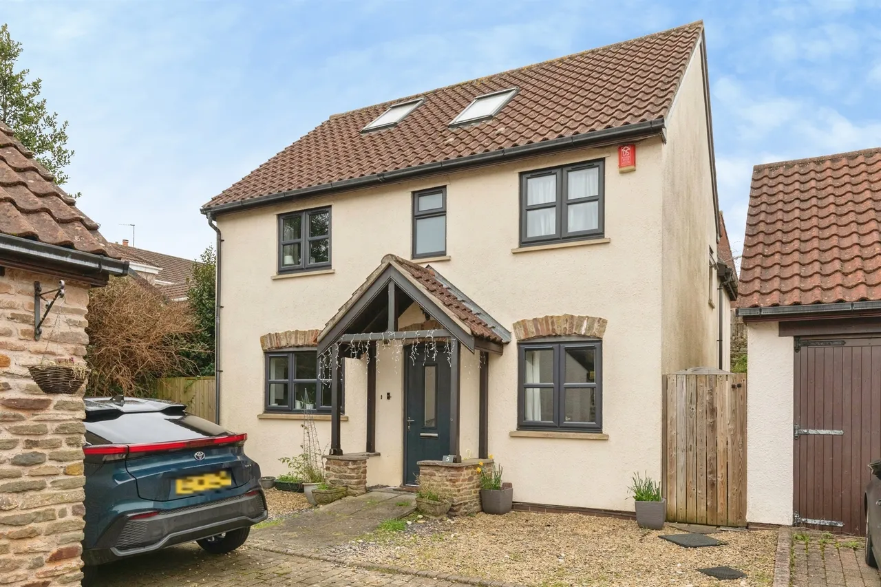 The Causeway, Coalpit Heath, BS36, photo 2