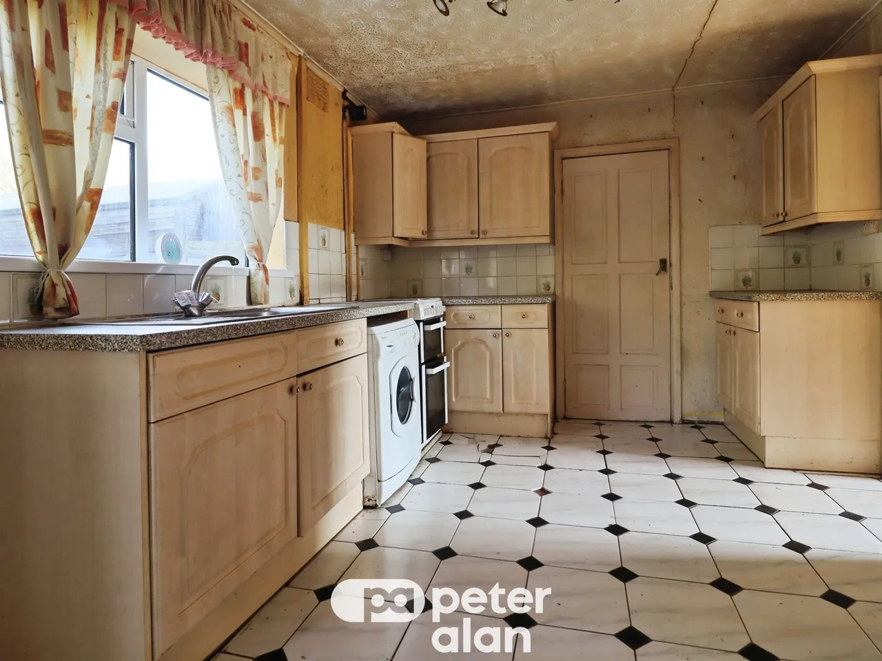 Wolfs Castle Avenue, Cardiff, CF14, photo 11
