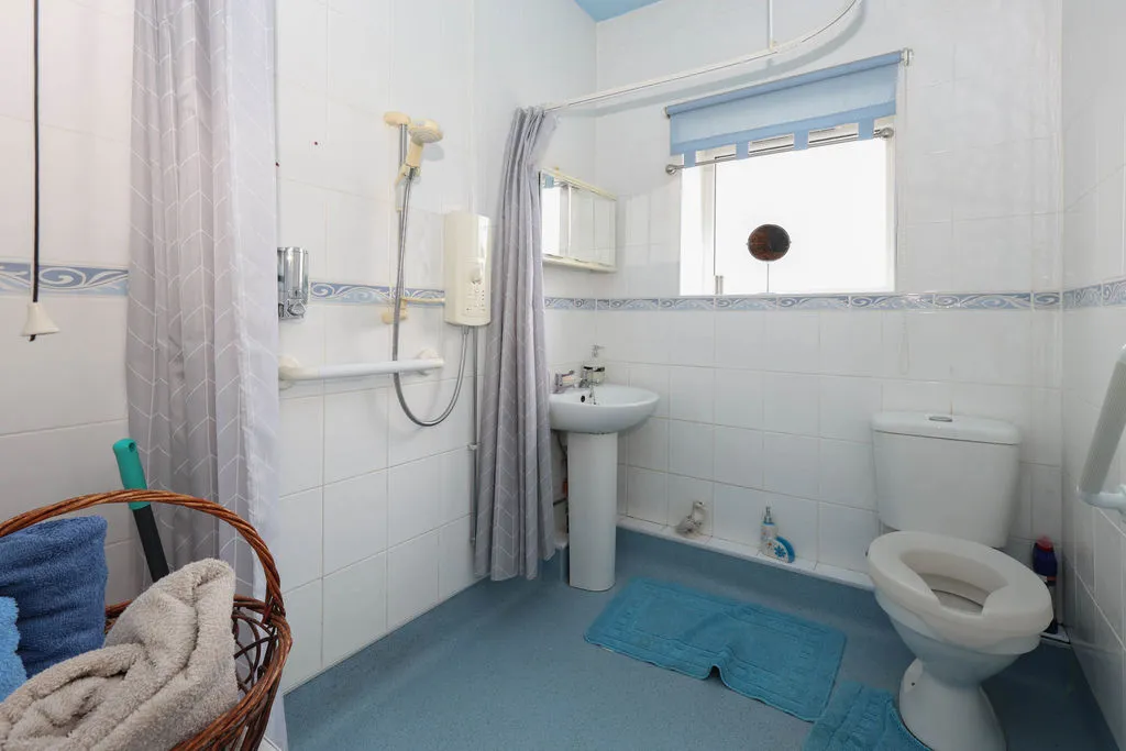 Partington Street, Rochdale OL11 3DG, photo 10