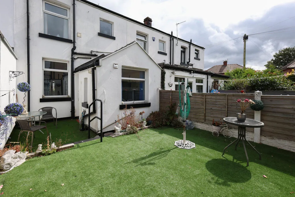 Partington Street, Rochdale OL11 3DG, photo 11