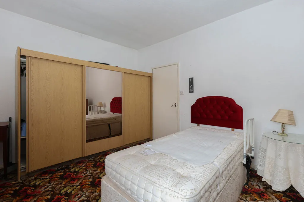 Partington Street, Rochdale OL11 3DG, photo 6