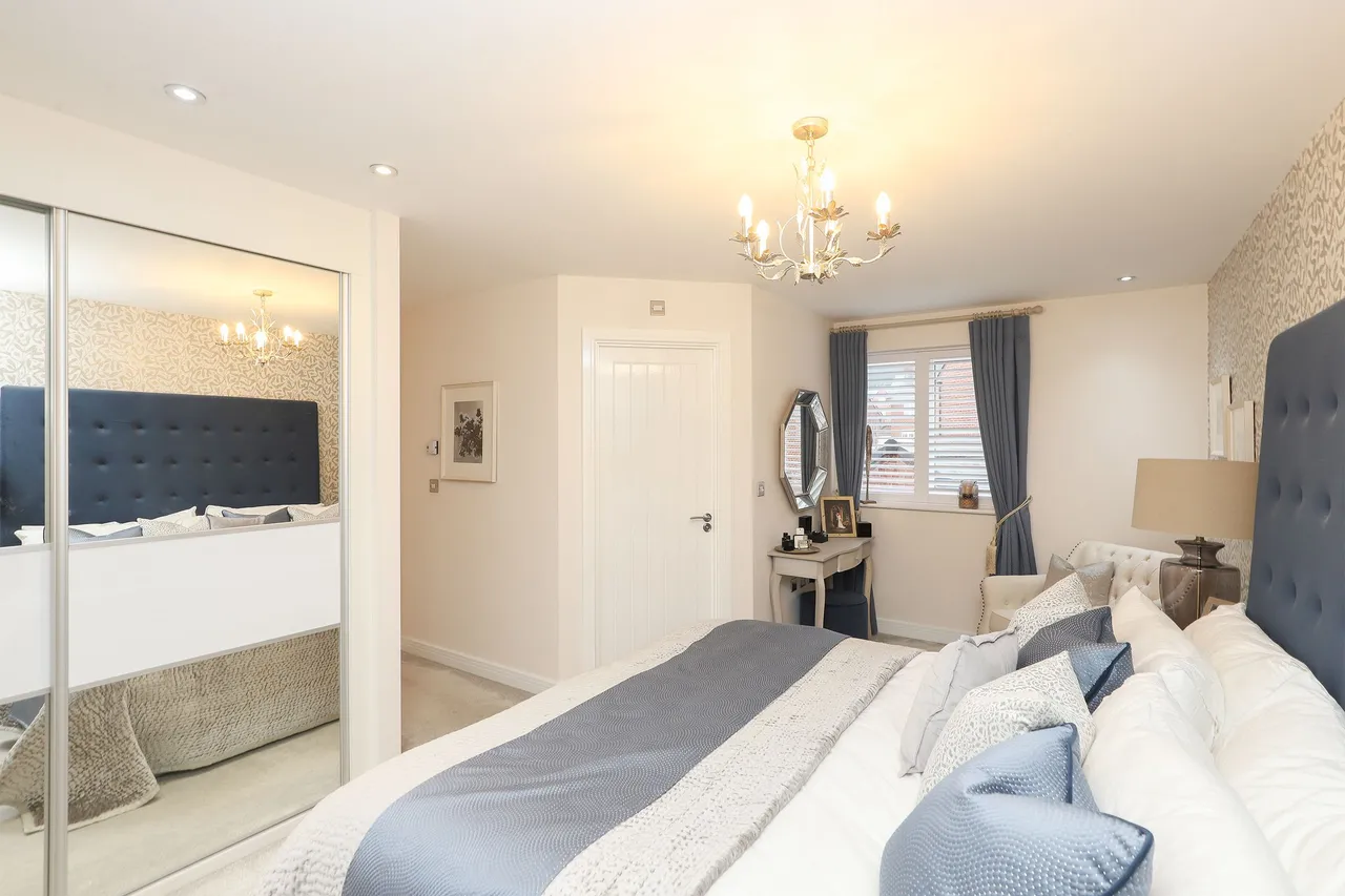 Baker Road, Wingerworth, S42, photo 13