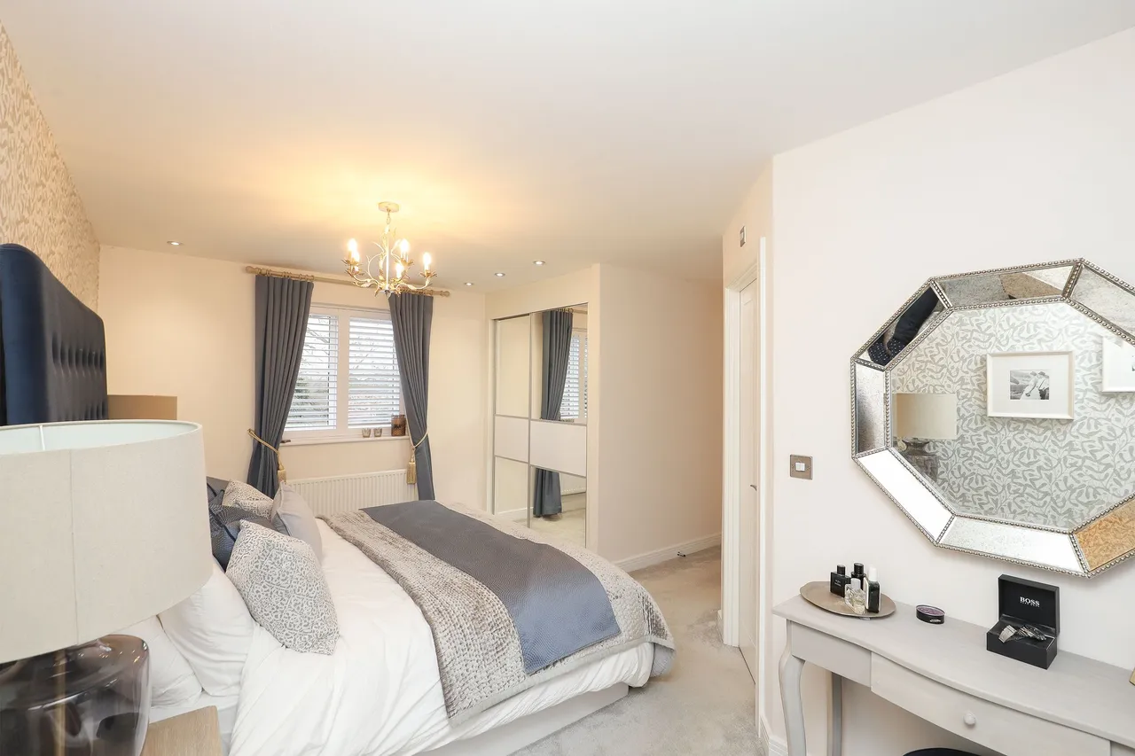Baker Road, Wingerworth, S42, photo 16
