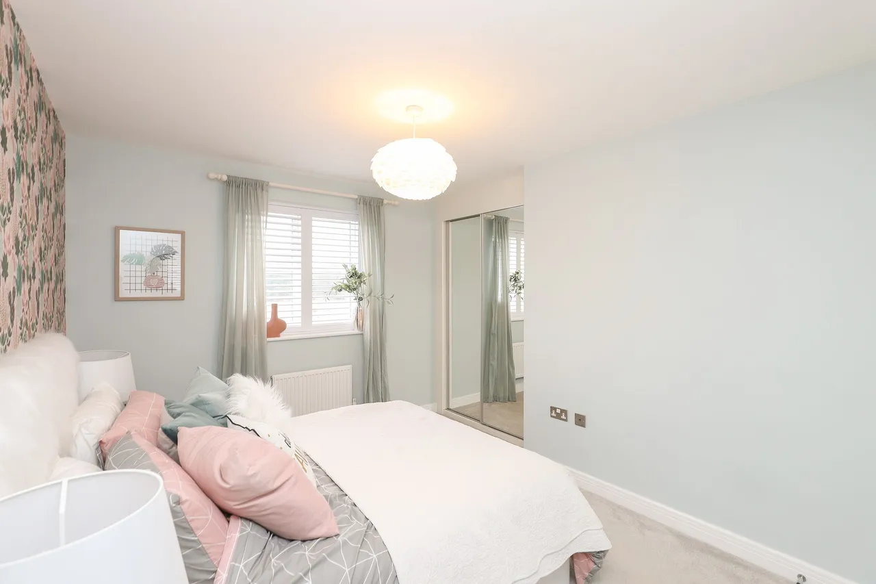 Baker Road, Wingerworth, S42, photo 22
