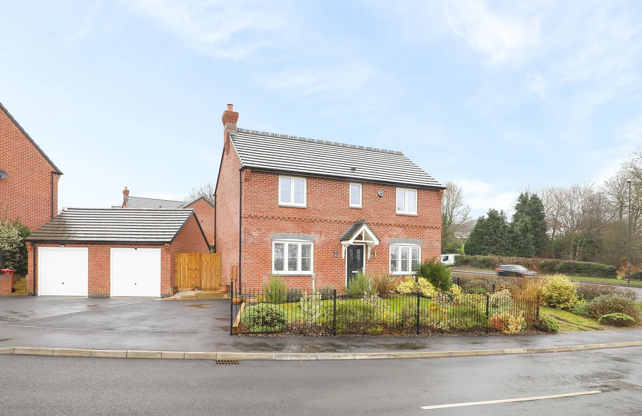 4 bed house for sale, Baker Road, Wingerworth, S42