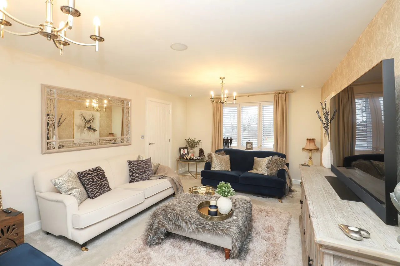 Baker Road, Wingerworth, S42, photo 8