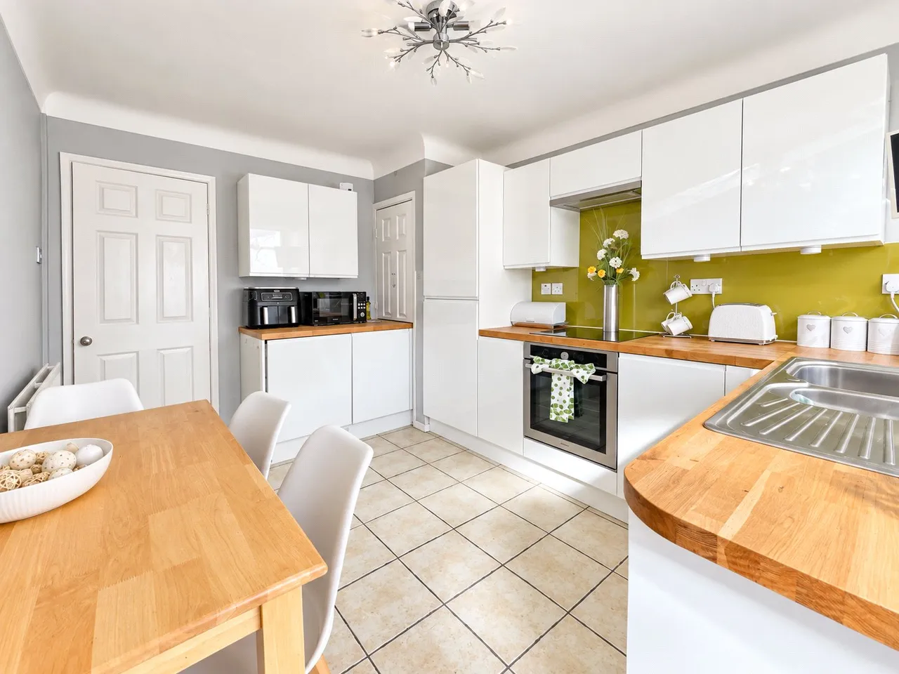 Columbus Drive, Pensby, CH61, photo 2