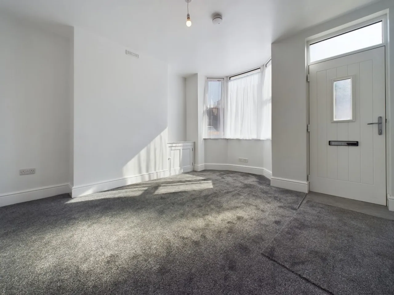 Eyre Street East, Hasland, photo 4
