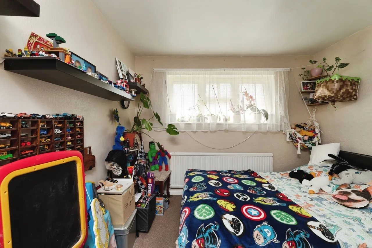 Westbury Road, Barking, IG11, photo 9
