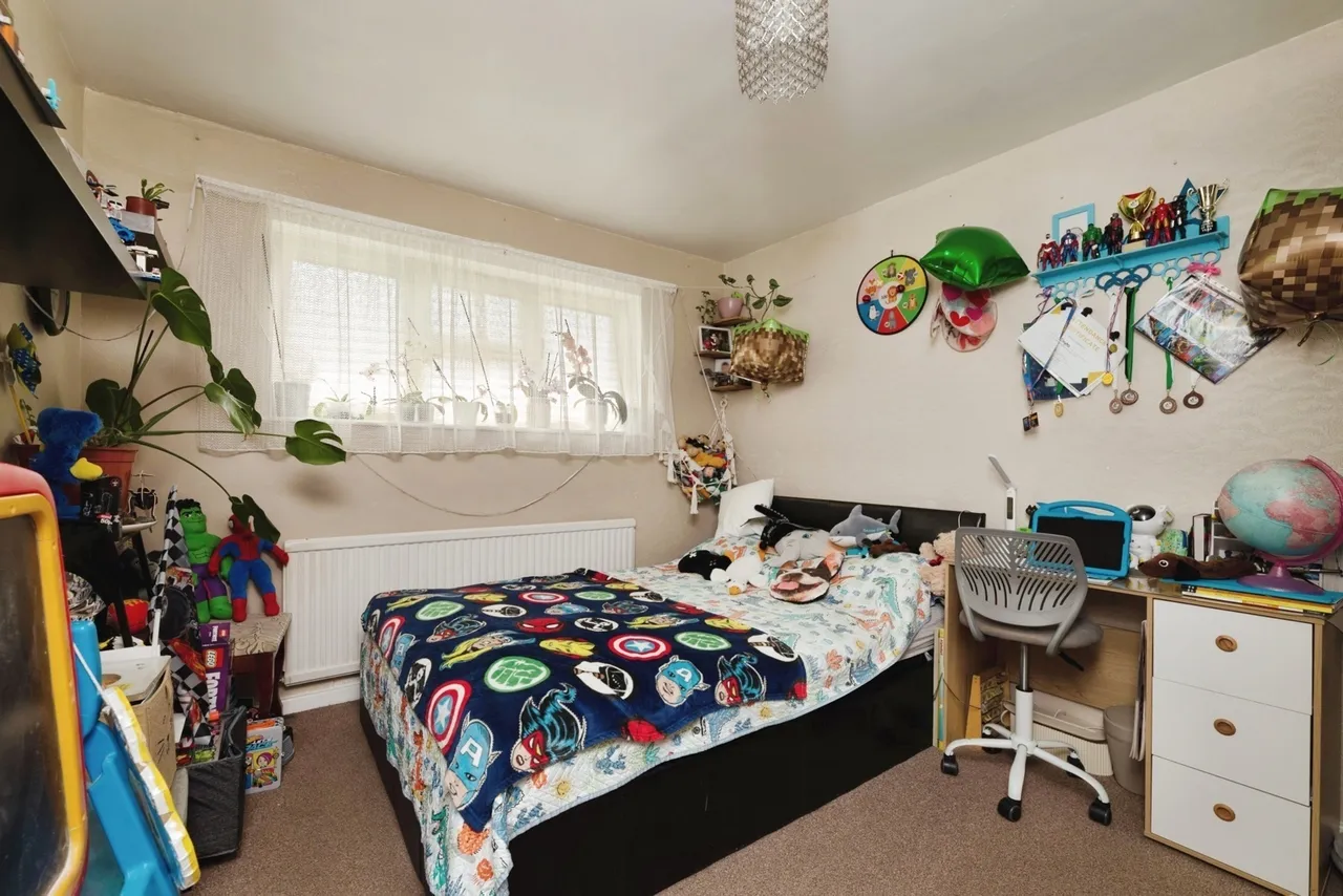 Westbury Road, Barking, IG11, photo 4