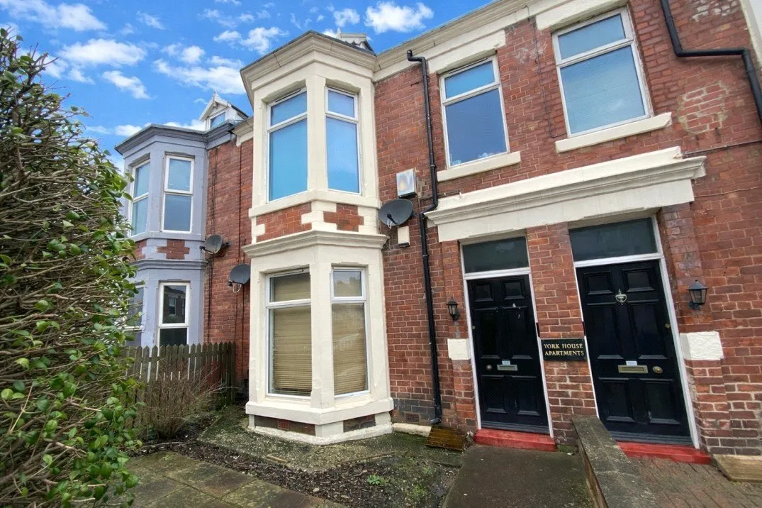 5 bed house for sale — Park Parade, Whitley Bay, Tyne and Wear, NE26
