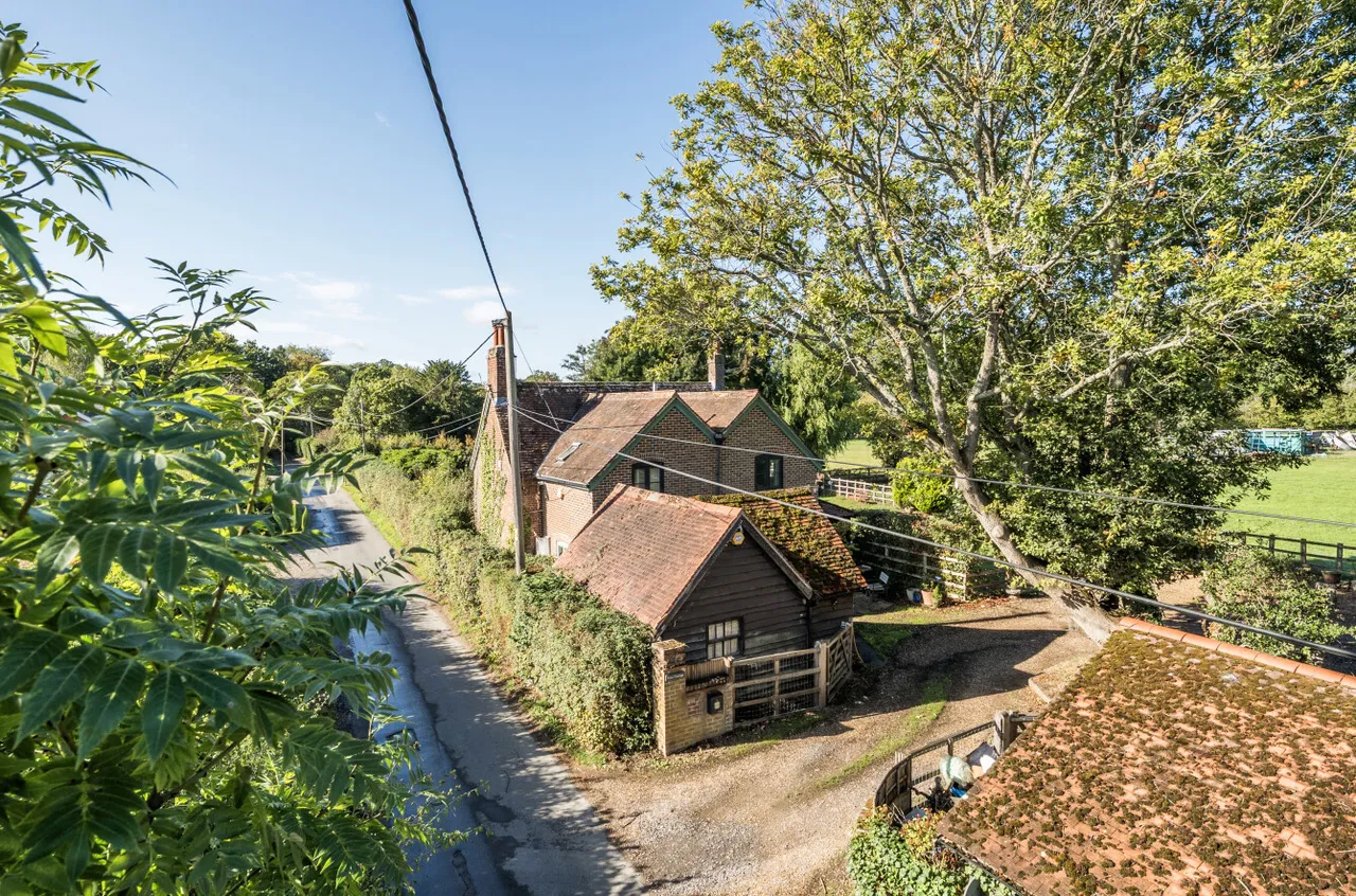 Heathen Street, Durley, SO32, photo 18