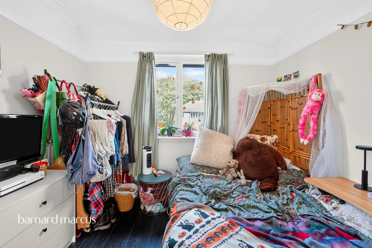 Windsor Avenue, London, SW19, photo 8