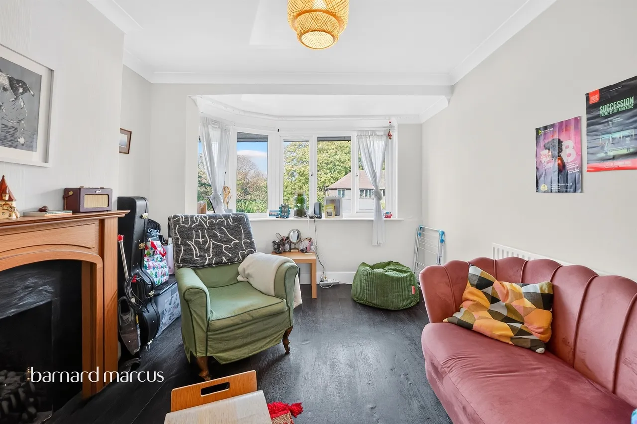 Windsor Avenue, London, SW19, photo 17
