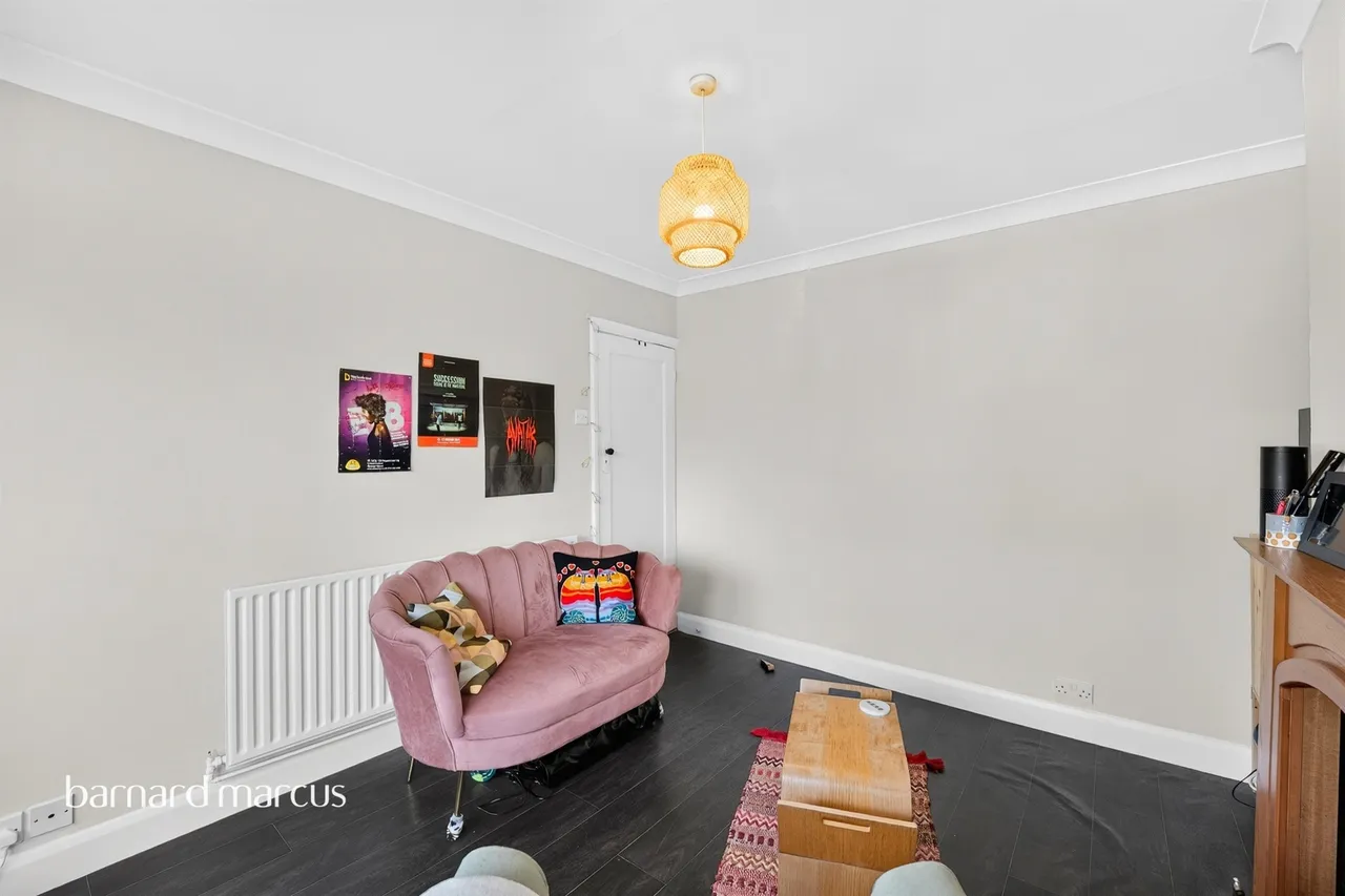 Windsor Avenue, London, SW19, photo 18