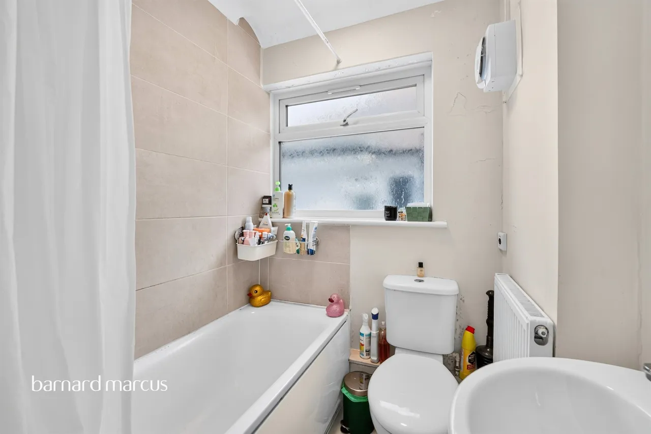 Windsor Avenue, London, SW19, photo 7