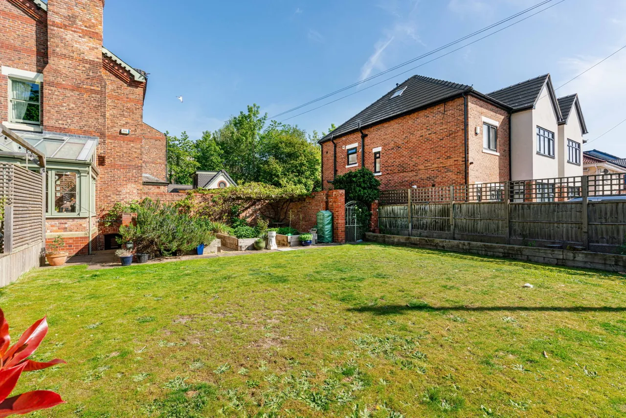 Alexandra Road South, Manchester, M16, photo 54