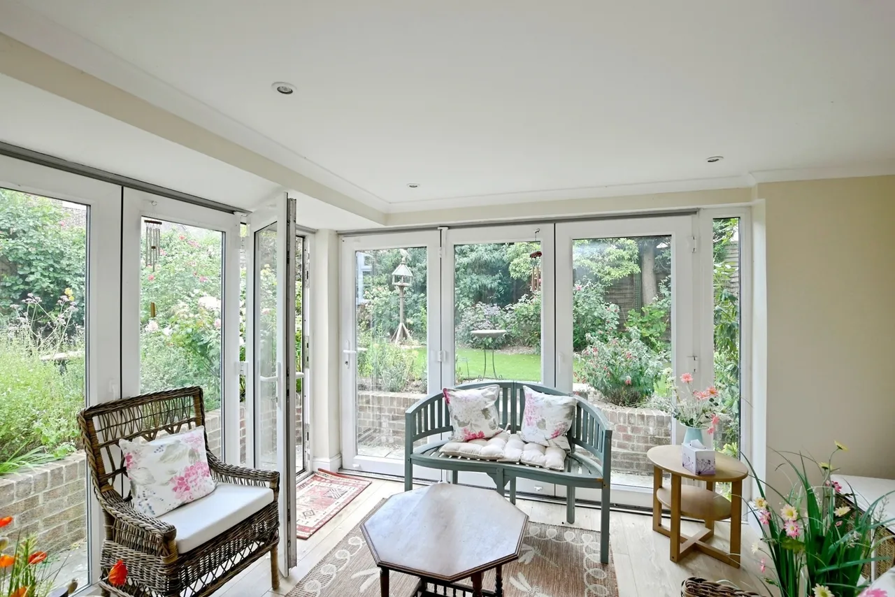 Poplar Way, Midhurst, GU29, photo 4
