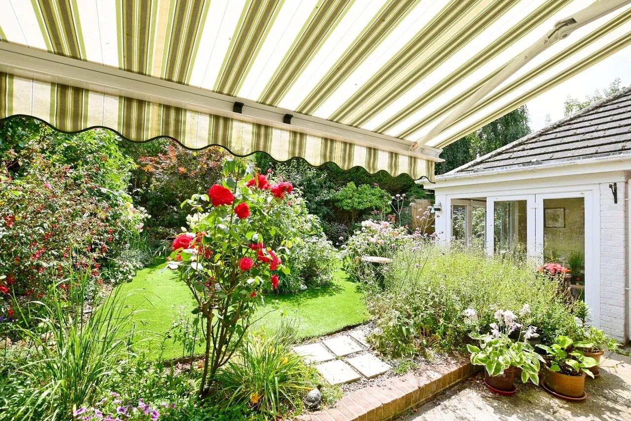 Poplar Way, Midhurst, GU29, photo 13