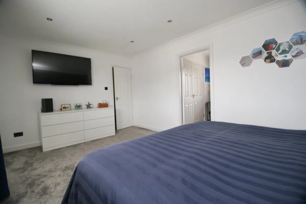 Barbeth Way, Condorrat, G67 4HU, photo 17