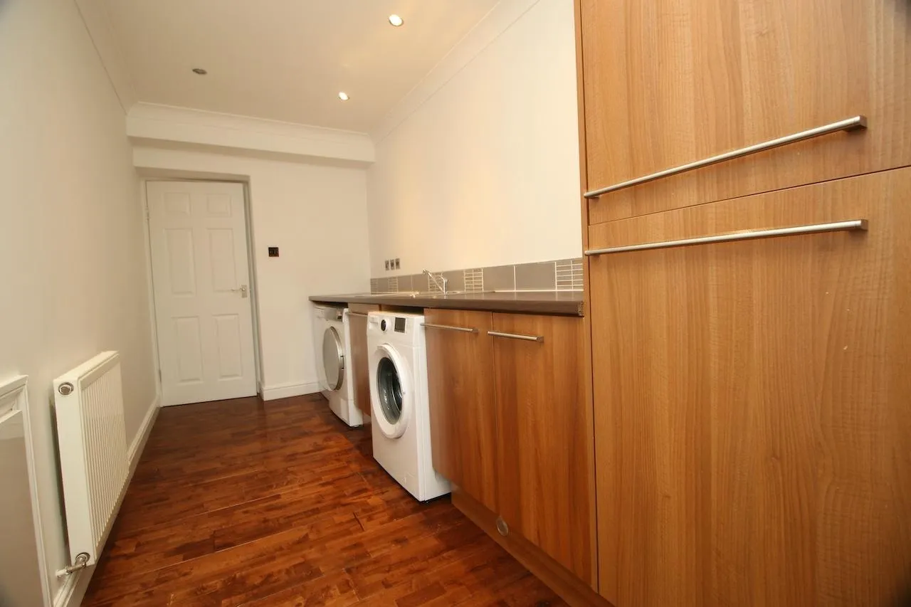 Barbeth Way, Condorrat, G67 4HU, photo 12