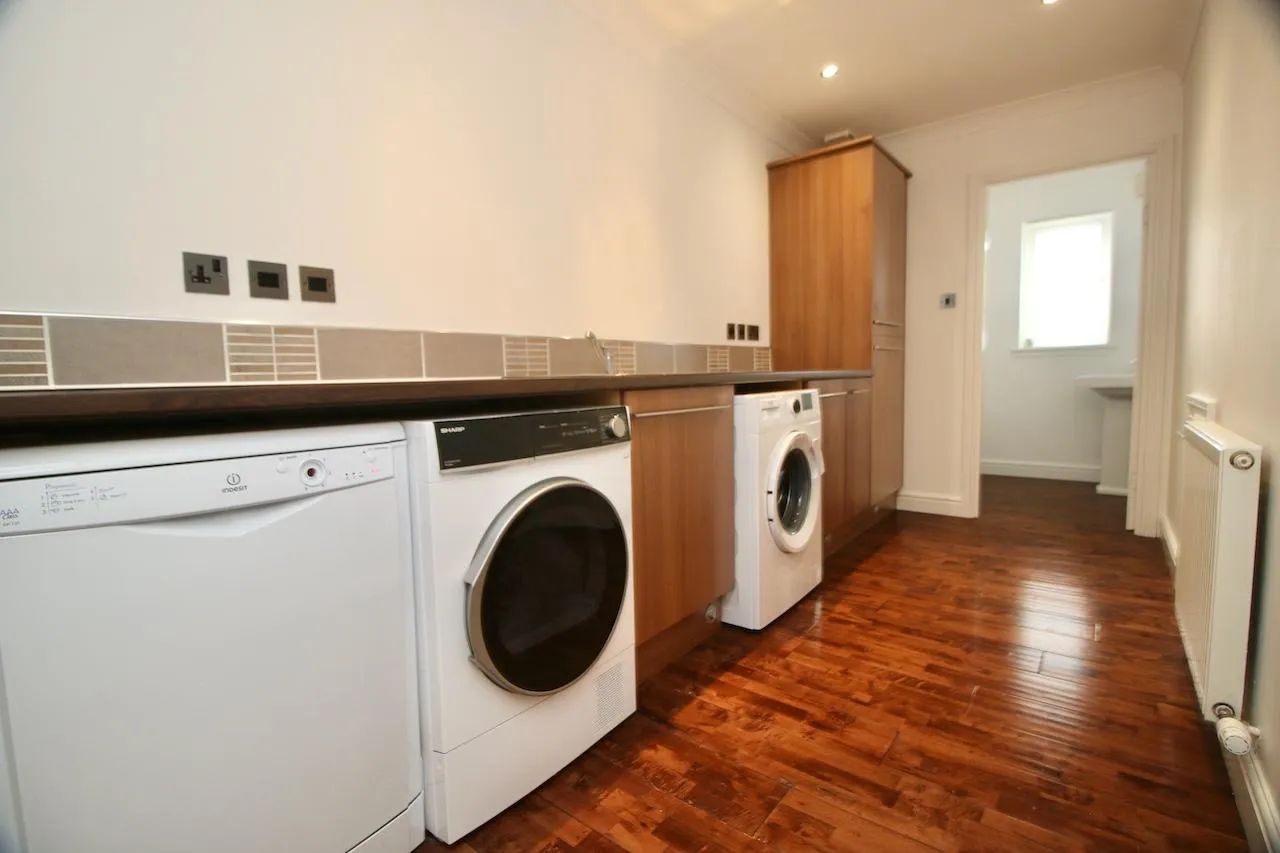 Barbeth Way, Condorrat, G67 4HU, photo 11