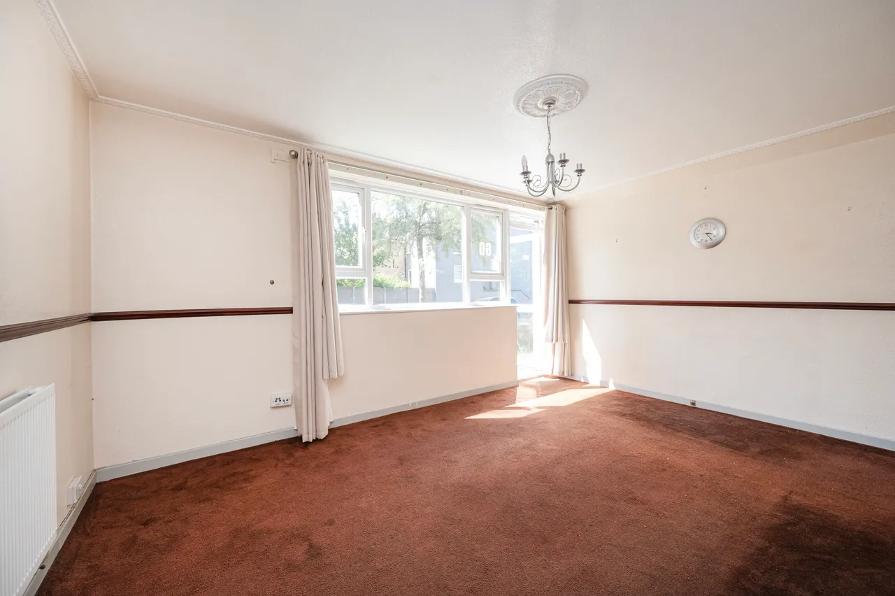60 Morland Estate, Richmond Road, London, photo 12