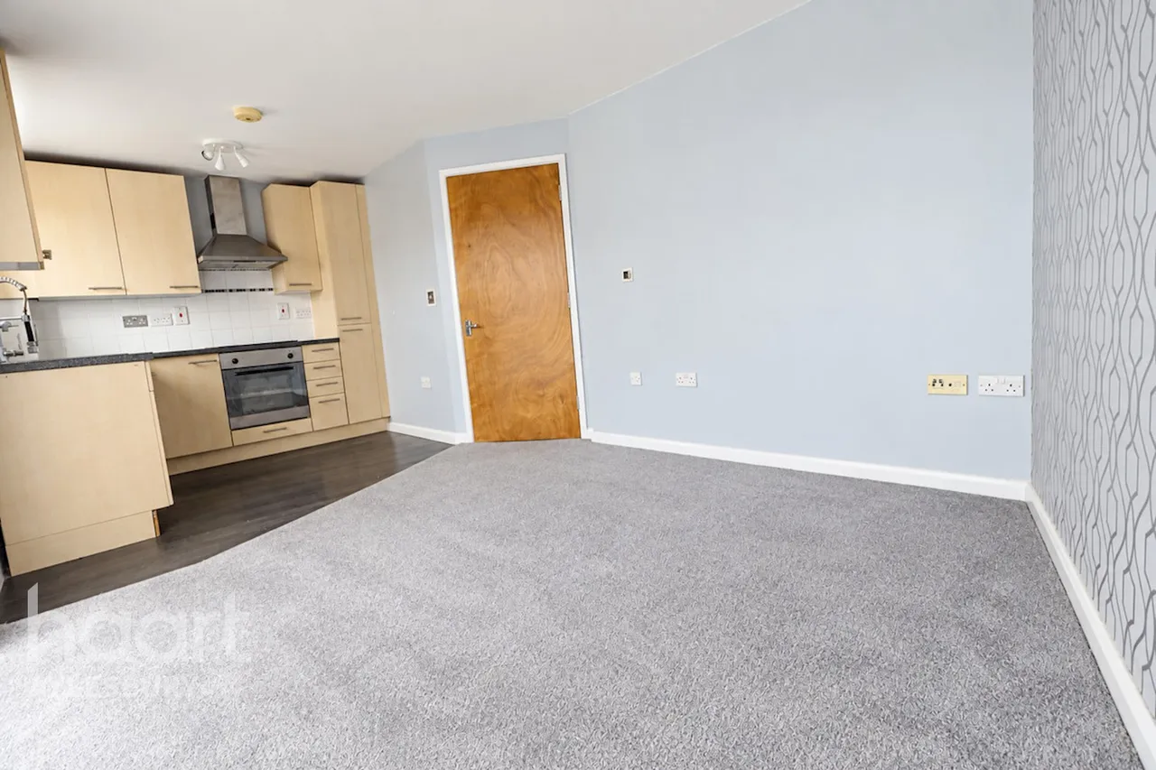 Kerr Place, Aylesbury, HP21, photo 5